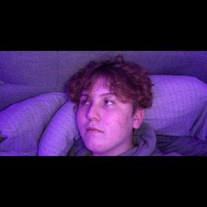 Meet your Posher, Maxwell